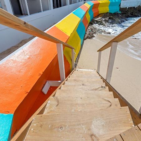 Maho Beach House - Petite Studio - Beach Access Экстерьер фото